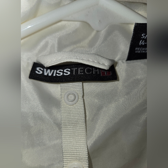 Swiss Tech Rain Jacket - Picture 14 of 14